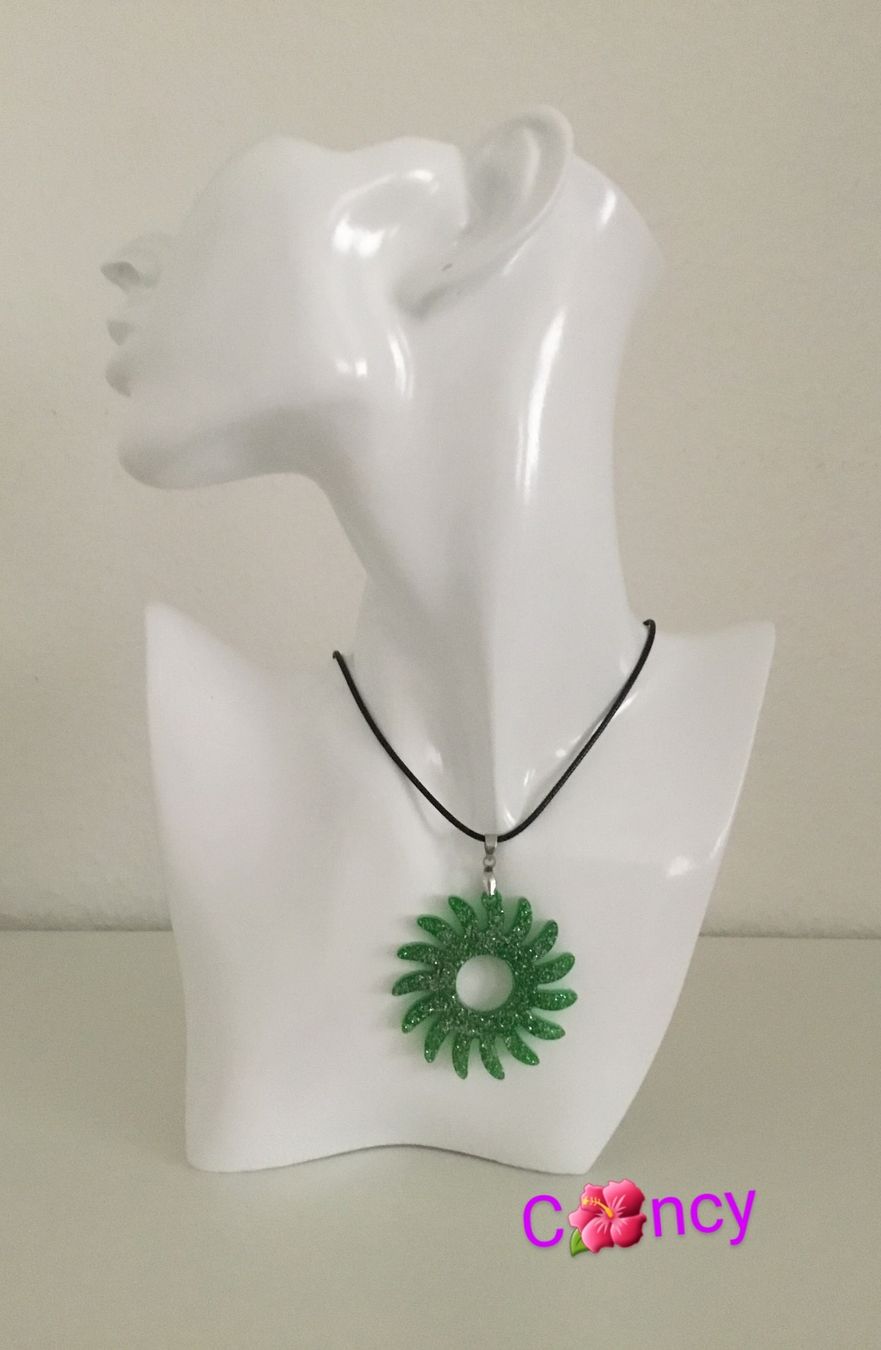 Catenine: Collier – Nuovo e nell'imballaggio originale da Genève venduto da mir_qfr5