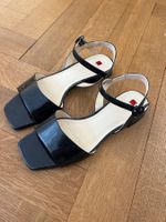 HÖGL Lackleder Sandalen NEU Flats Schwarz Gr 38.5