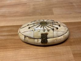 Schatulle kleine Box aus Horn
