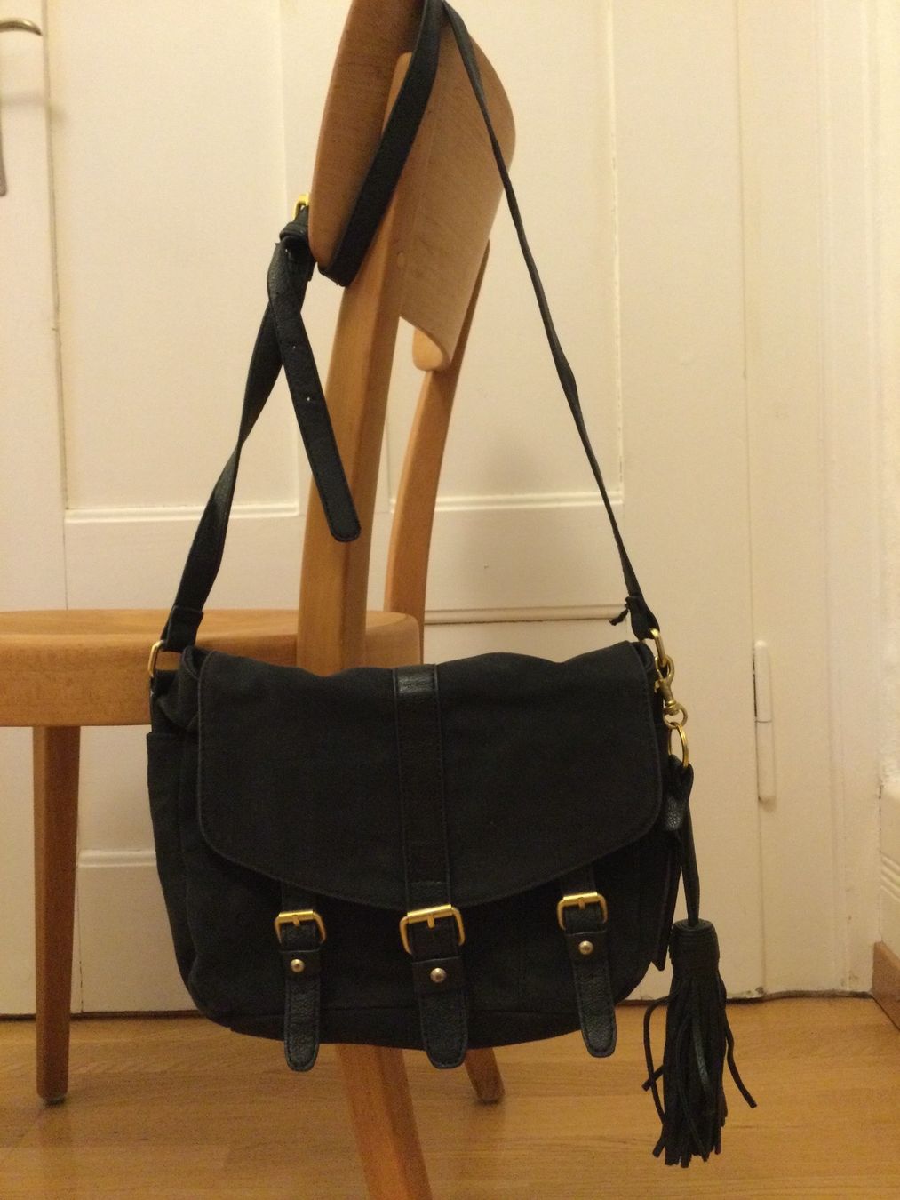 Maddison Borse da donna: Schwarze Handtasche aus Stoff - Madison – Usato da Zürich venduto da Janakpur 1
