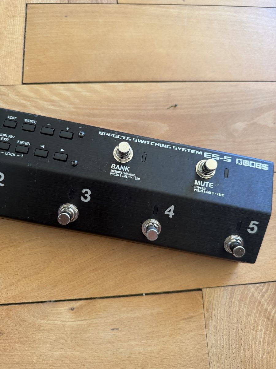 Boss Musikinstrumente: Boss ES-5 Effects Switching System – Gebraucht aus Bern von xaraya0 3