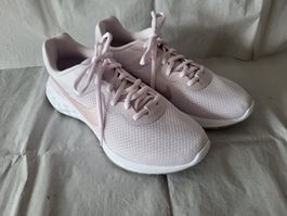 NIKE RUNNING SNEAKER, Grösse 41 - neu, nur ausgepackt!