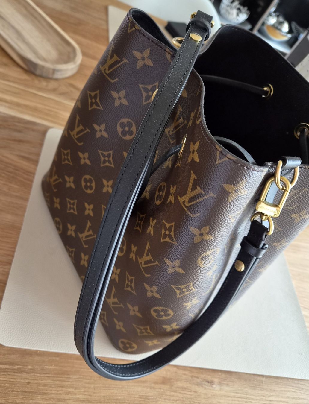 Louis Vuitton Borse da donna: Louis Vuitton NéoNoé MM – Usato da Oftringen venduto da haase65 2