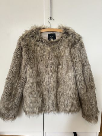 künstliche Felljacke Bershka (wie neu)