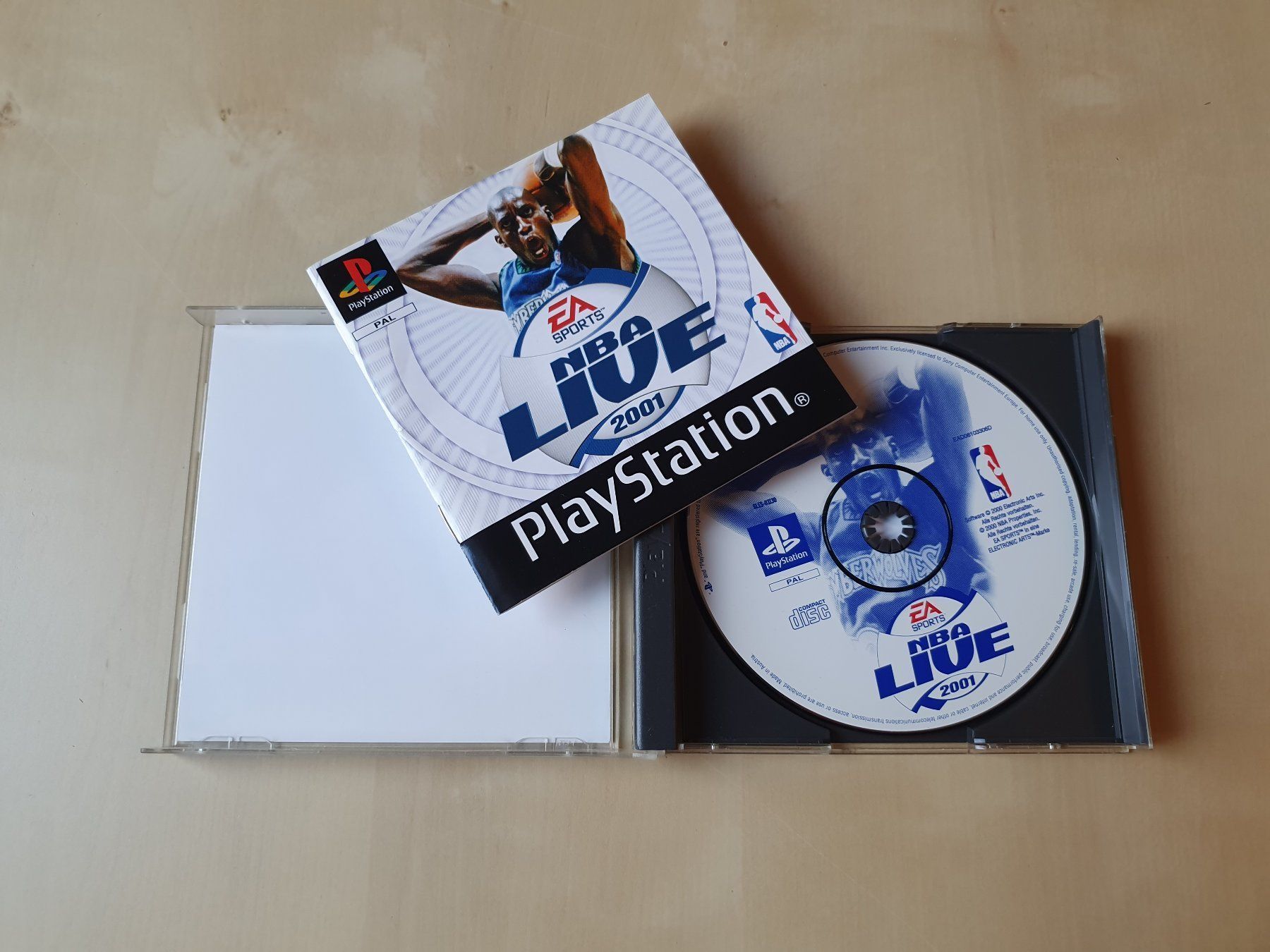 Sony Giochi: NBA Live 2001 – Usato da Stansstad venduto da collectorsshop 2