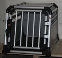 4Pets Pro Falcon M 55 x 83 x 50, Dach 43 x 55 cm. LIEFERUNG