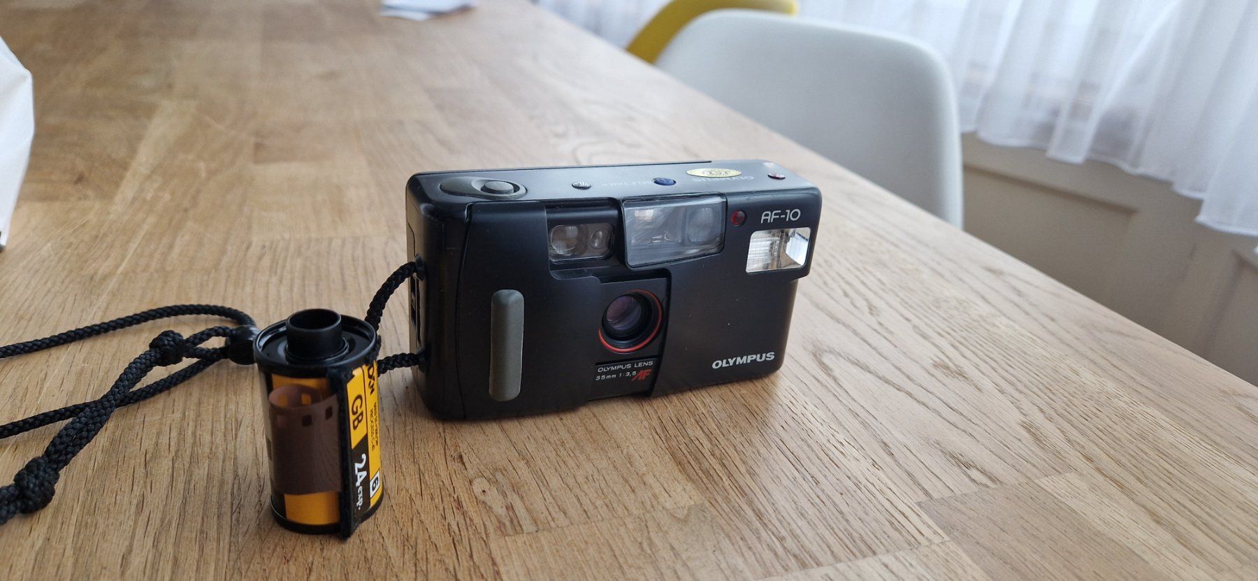 Olympus Fotocamera: Olympus AF-10 35mm Kompaktkamera – Usato da Zürich venduto da Lina049 4