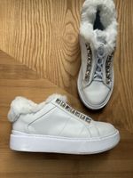 Sneakers von Guess Gr. 39