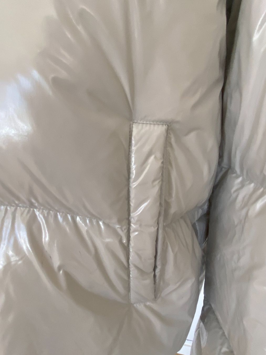Jacken: UPTOBE: Winterjacke, weiss, NP CHF 255 – Gebraucht aus Gunten von divertimenti 4
