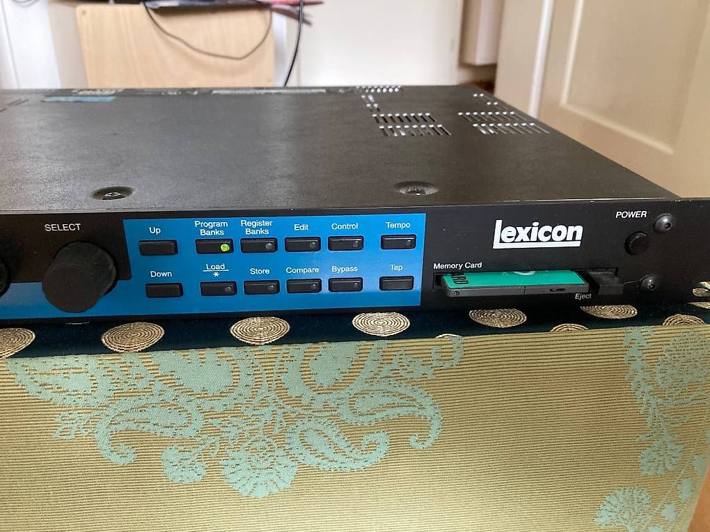 Strumenti musicali: Lexicon PCM 90 Hallgerät – Usato da Winterthur venduto da Rumo6 2