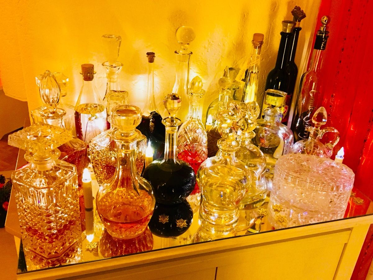 Carafes: Kristallkaraffen und Barzubehör – D'occasion à Birsfelden par Stadtcowboy