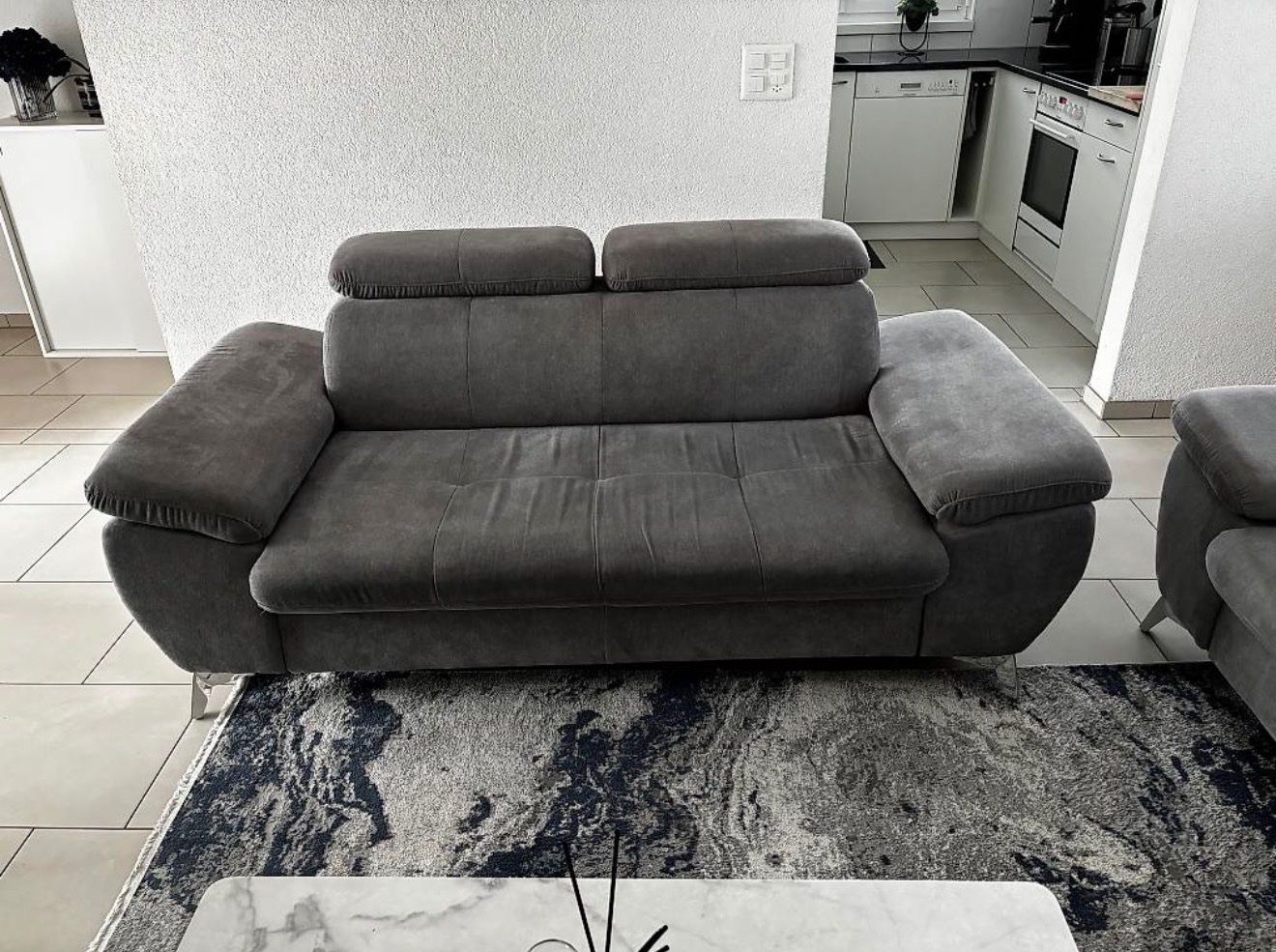 Sofas: Moderne Sofagarnitur (3er + 2er Sofa) – Gebraucht aus Hölstein von Besi046 1