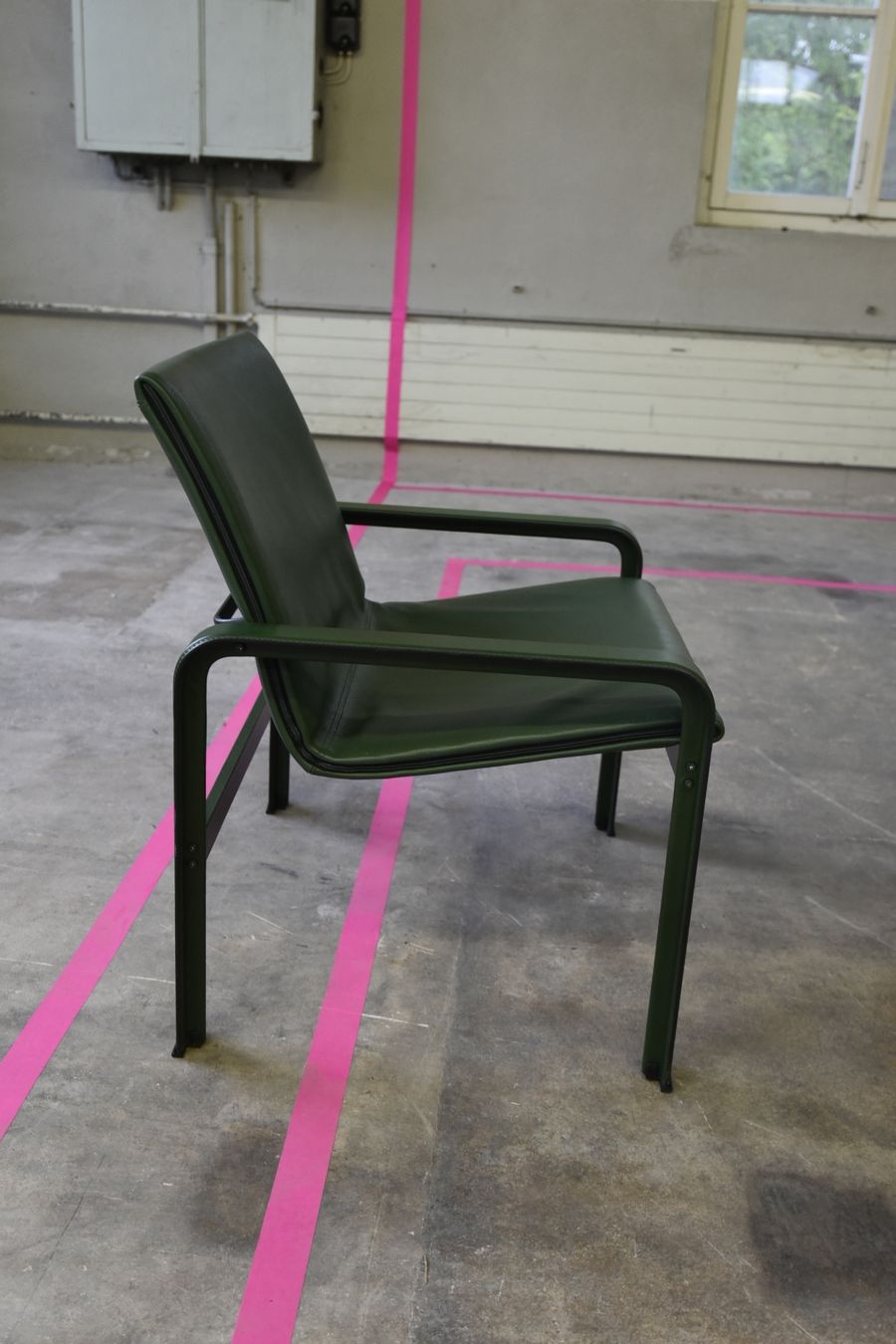Poltrone: Designer Set - 2 Sessel und 1 Couchtisch Matteo Grassi – Usato da Lichtensteig venduto da UsedIN 2