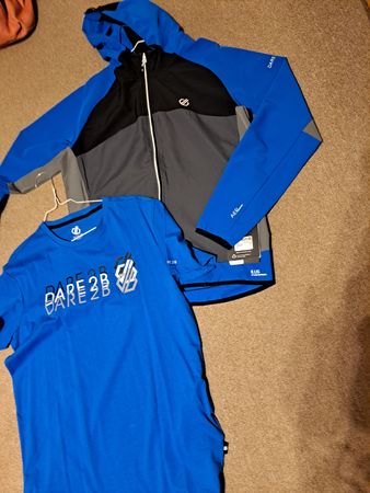 Neu Dare2b sportliches Set Herren Gr.50 Jacke +T-Shirt