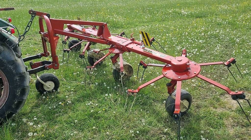 Tutte le macchine: Kreiselheuer  – Usato da Oberhasli venduto da Agrofritz 2