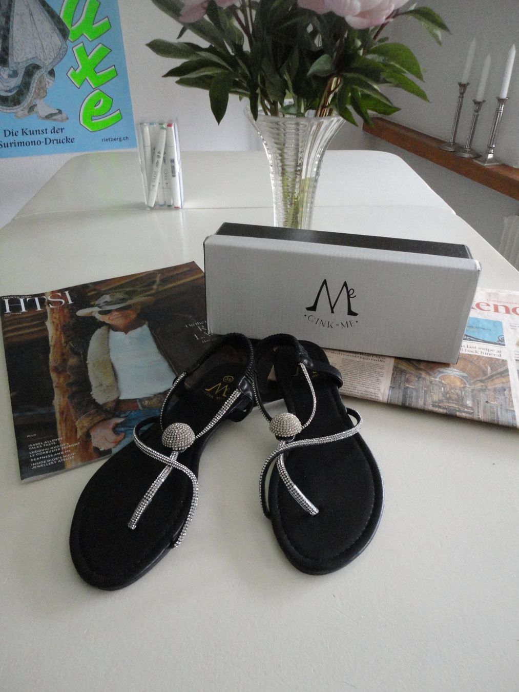 Scarpe da donna: Schwarze Sandalen mit Strass-Steinen - Grösse 39 – Nuovo (secondo la descrizione) da Bonstetten venduto da nat_tv99