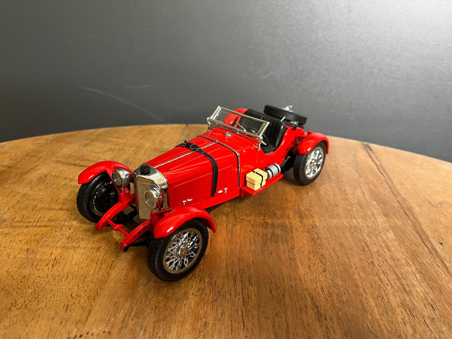 Modellini d'auto: 4 seltene Auto-Klassiker, Sammlermodelle – Usato da Otelfingen venduto da Yossi-68 5