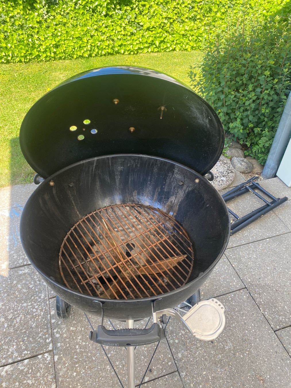 Weber Grils: Weber Kugelgrill Master Touch E-5750 Ø57cm – D'occasion à Dielsdorf par Backflash 4