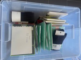 Strumpfhose und Strümpfe mit Gummiband