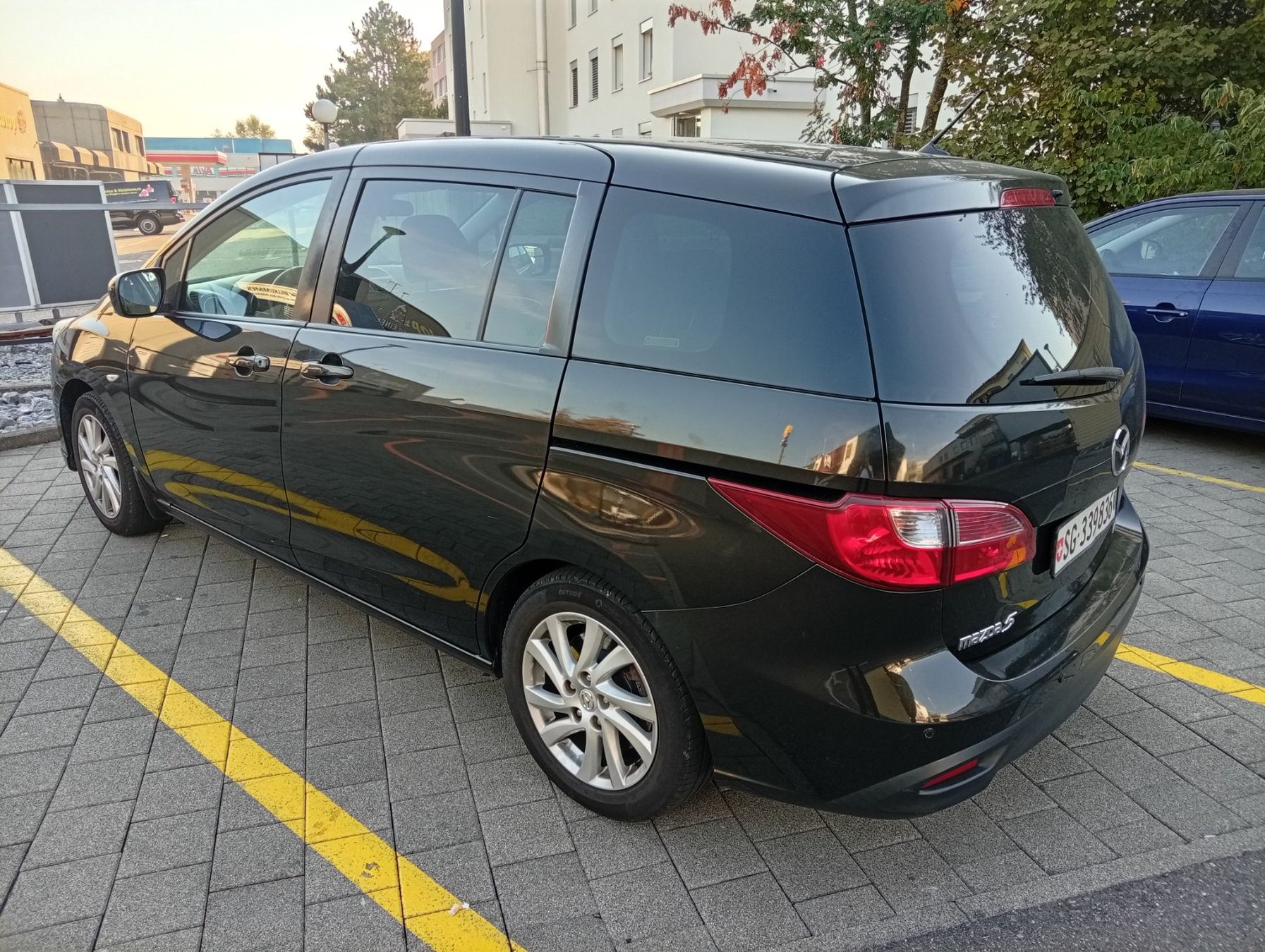 Mazda Automobili: Mazda 5 1.6 diesel 7 platzer – Difettoso da Lichtensteig venduto da ktr_cnm8 2