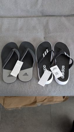 Adidas Adilette, neuf avec étiquette, taille 47, pour l'été!