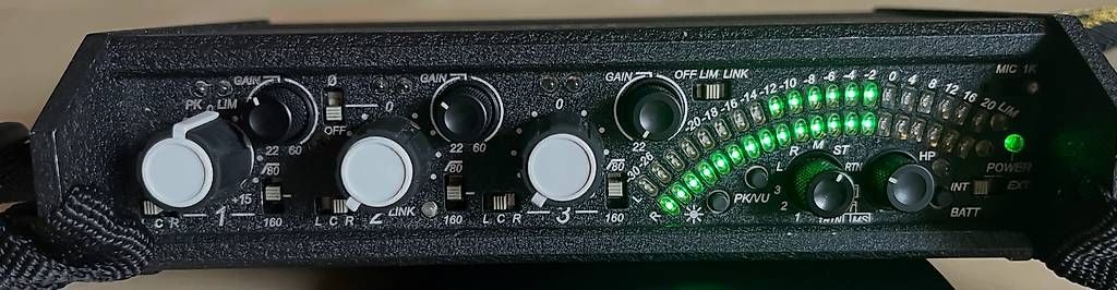 Console di mixaggio: MÉLANGEUR AUDIO SOUND DEVICES 302 – Usato da Puidoux venduto da fourmi22 2