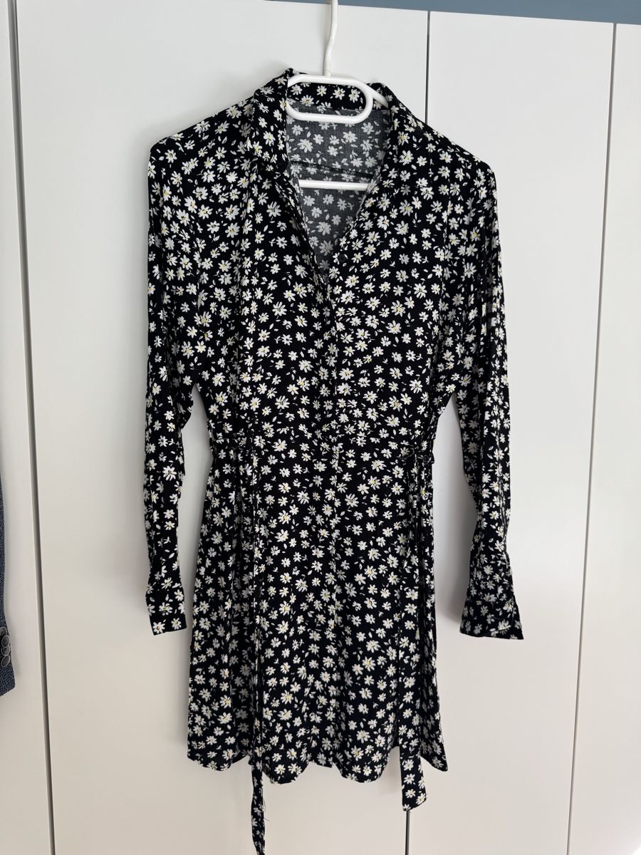 Vestiti: ✨Kleid mit langen Ärmeln Gr.38 – Usato da zürich venduto da Bailey17 2