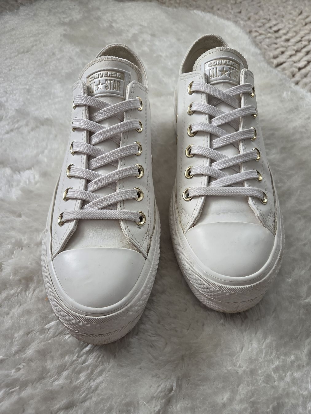 Converse Scarpe da donna: Converse Leder Schuhe 37.5 – Nuovo (secondo la descrizione) da Frauenfeld venduto da bea_6m8y