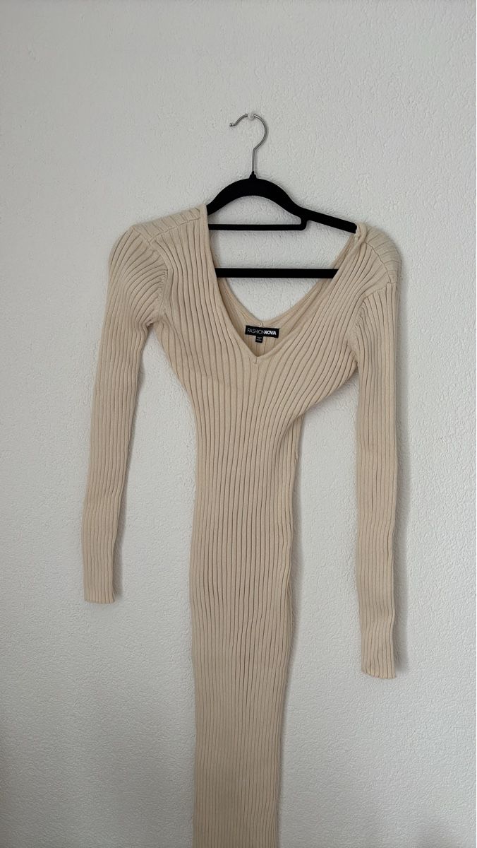 Kleider: Robe longue élastique moulante taille S/M – Gebraucht aus Prilly von hei_5q56