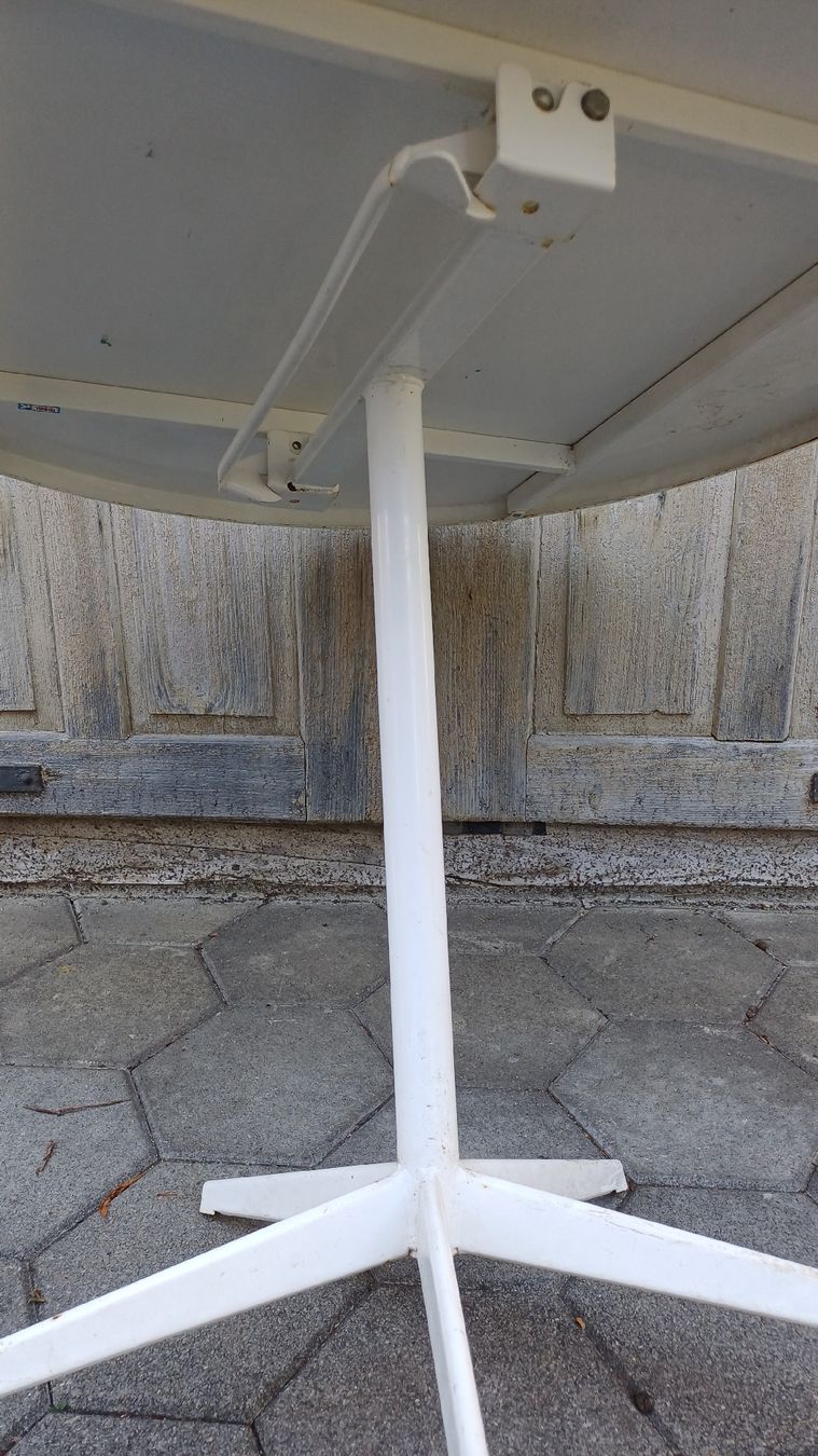 Tables: Gartentisch Blech IDEAL – D'occasion à Flawil par Pinkmalibu 4