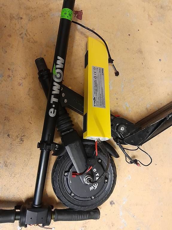 Veicoli elettrici: Etwow Battery et moteur tratinette – Usato da Lausanne venduto da EdwinBOSU 3