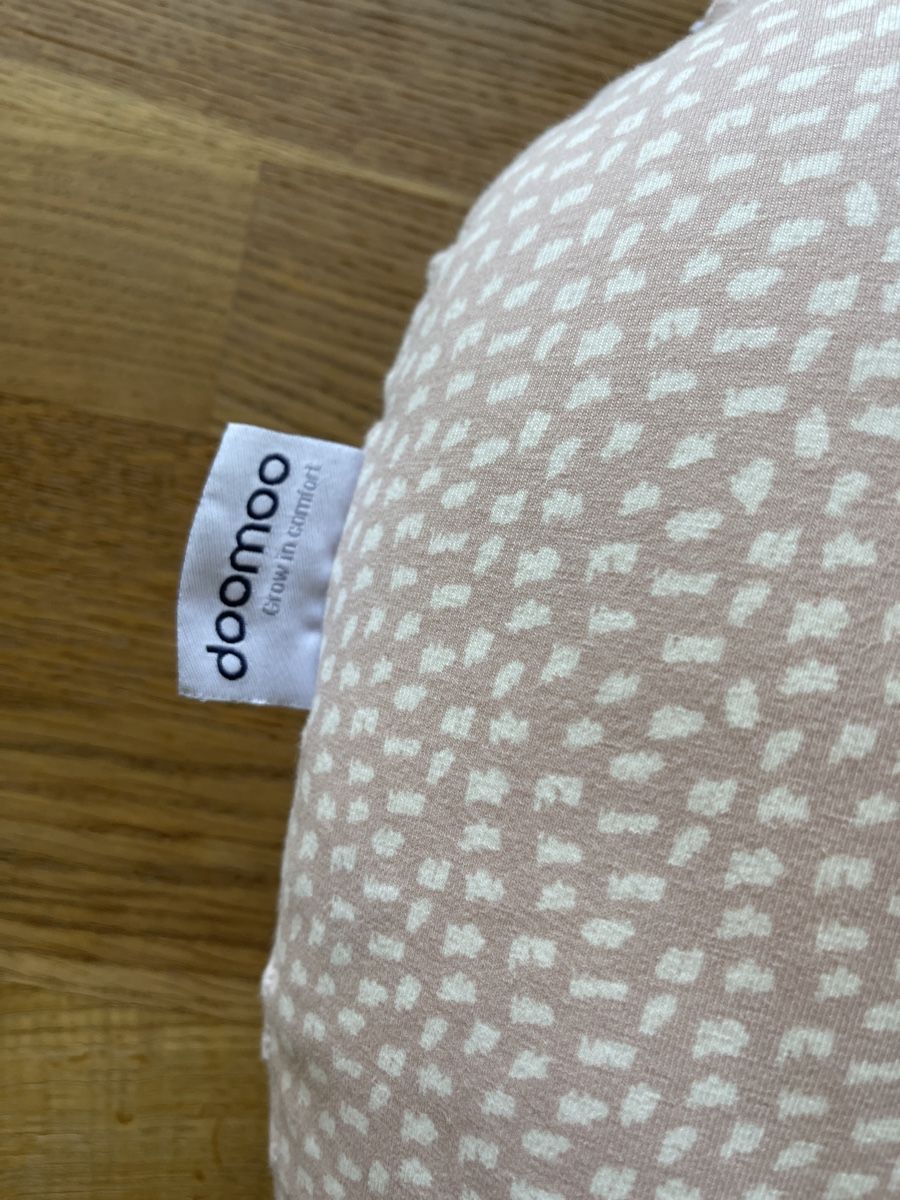 Doomoo Cuscini: Doomoo Softy Stillkissen in Rosa – Usato da Zürich venduto da Xeranon0 1