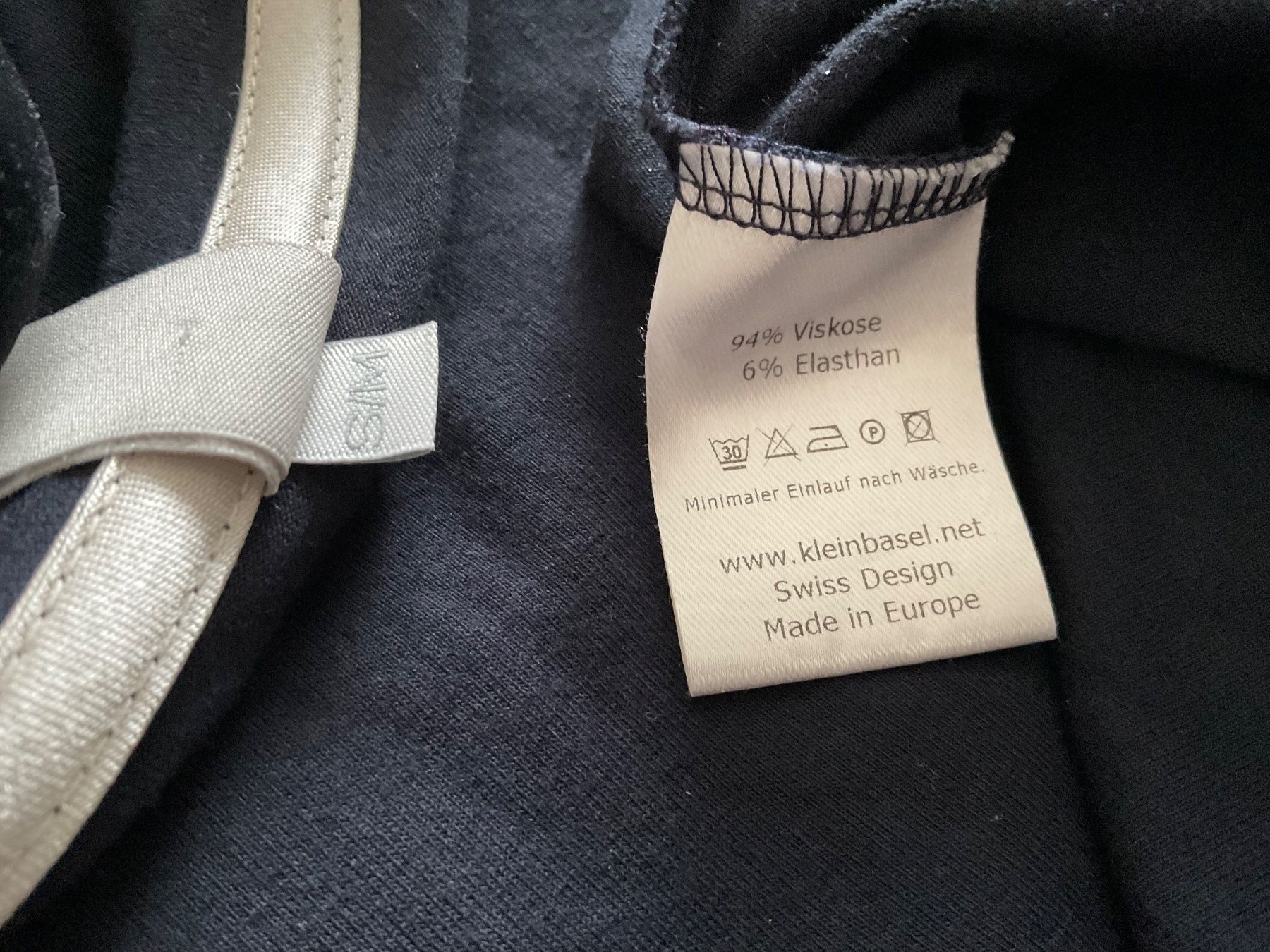 Maglioni & Felpe: KLEINBASEL oversize Pullover Shirt Gr S/M wie neu – Nuovo (secondo la descrizione) da Urdorf venduto da alda02 8