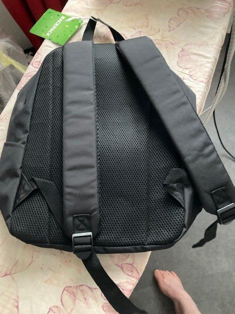 Sacs à dos: neuer Rucksack 40 cm x 30 cm – Neuf (Voir description) à Untervaz par AndreaC04 1