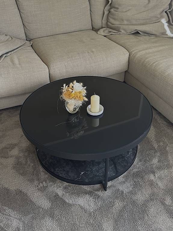 Tables: Moderner IKEA Couchtisch schwarz / Glasoptik – D'occasion à Basel par liv99
