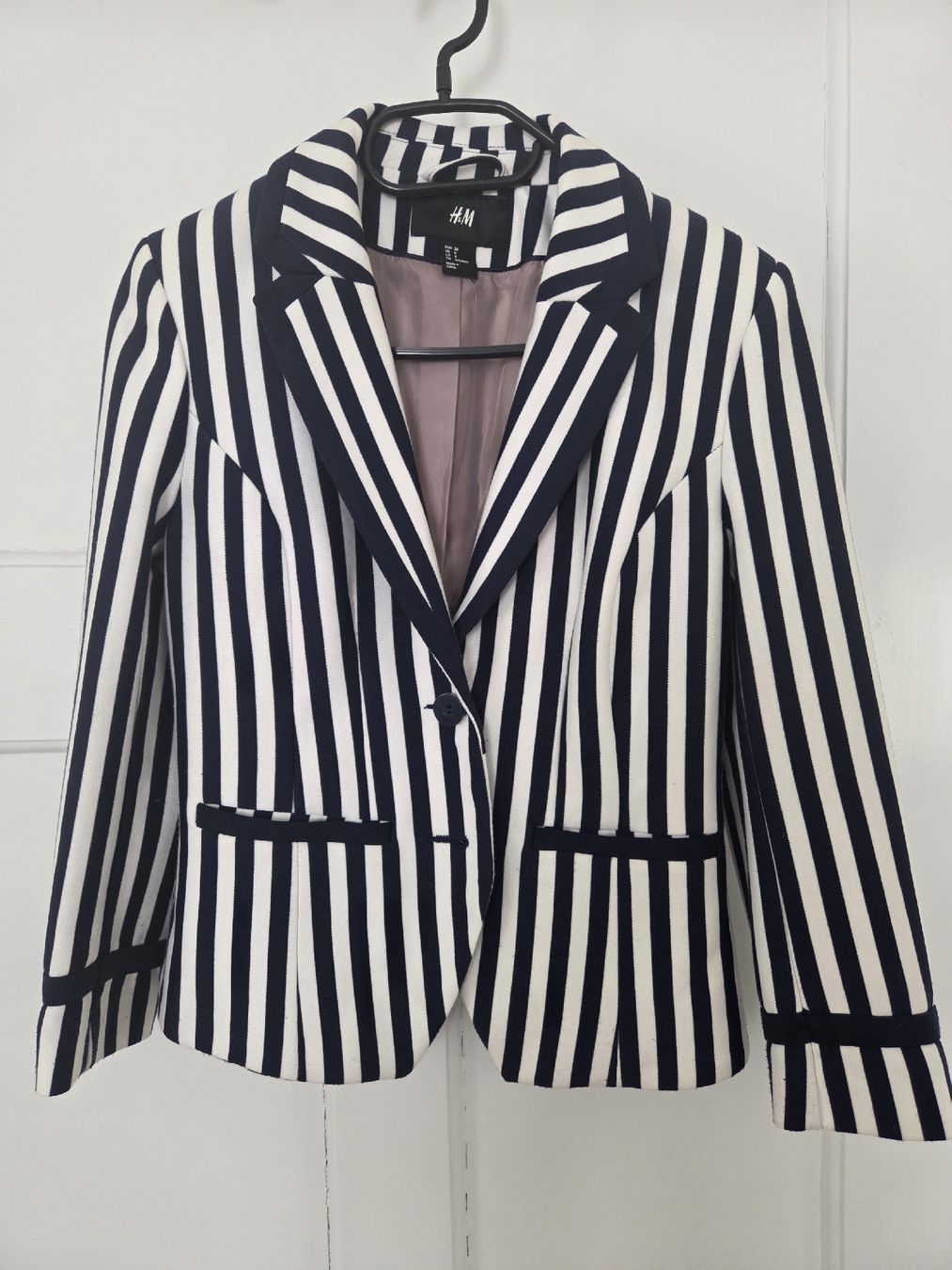 H&M Giacche: H&M gestreifter Blazer – Grösse 38 – Usato da Zürich venduto da vec_6r9d 4
