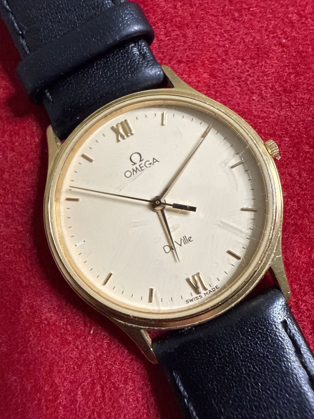 Omega Montres: Omega De Ville Quarz 32 mm – D'occasion à Pfeffingen par Allhandelklgwatches