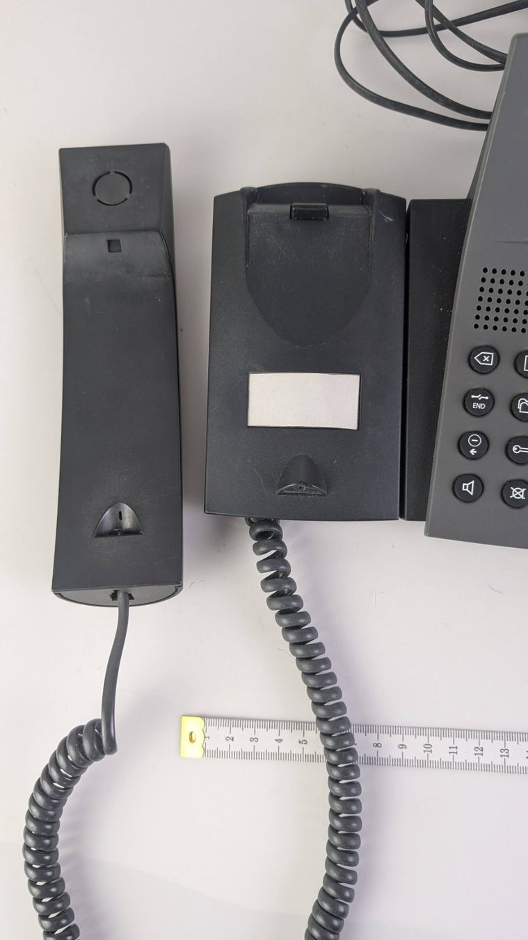 Aastra Telefoni: Aastra Ascom Office 45 Systemtelefon mit EKP – Usato da Zürich venduto da axolottchen 6