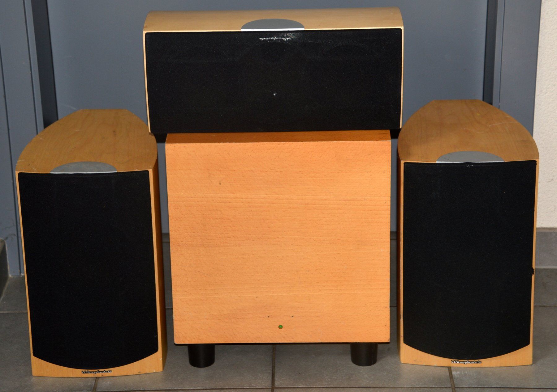 Wharfedale Casse acustiche: Sound System Wharfedale Power Cube DX12 Pacific Evolution 10 – Usato da Collonges venduto da arashee