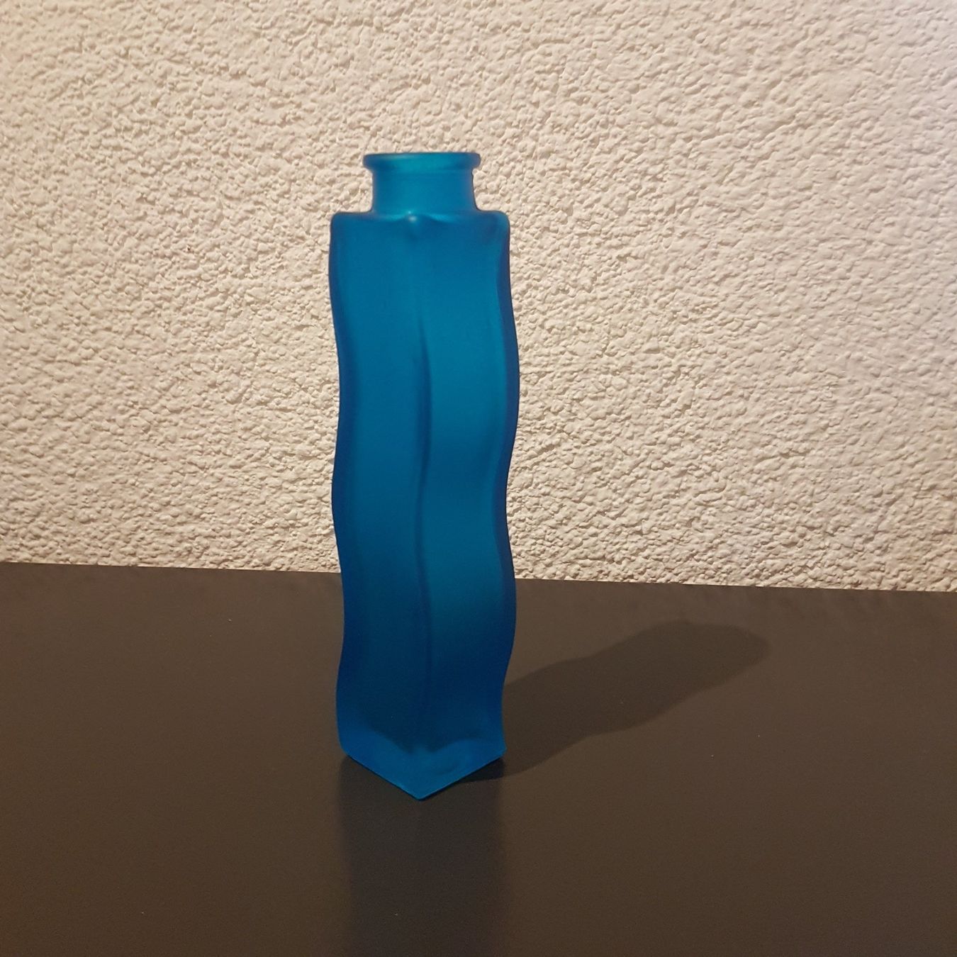 Ikea Vasi & Recipienti: IKEA Vase Glas gewellt blau – Usato da Uetendorf venduto da oinkioink88 1