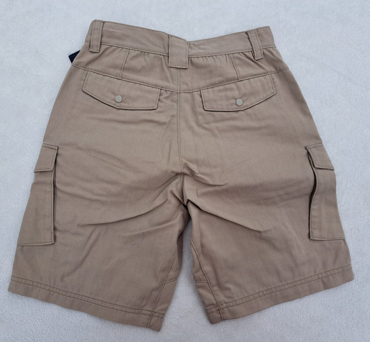Sherpa Pantaloni: Neue Sherpa Shorts Bermudas Gr. 140 – Nuovo e nell'imballaggio originale da Gysenstein venduto da joshuas81 1