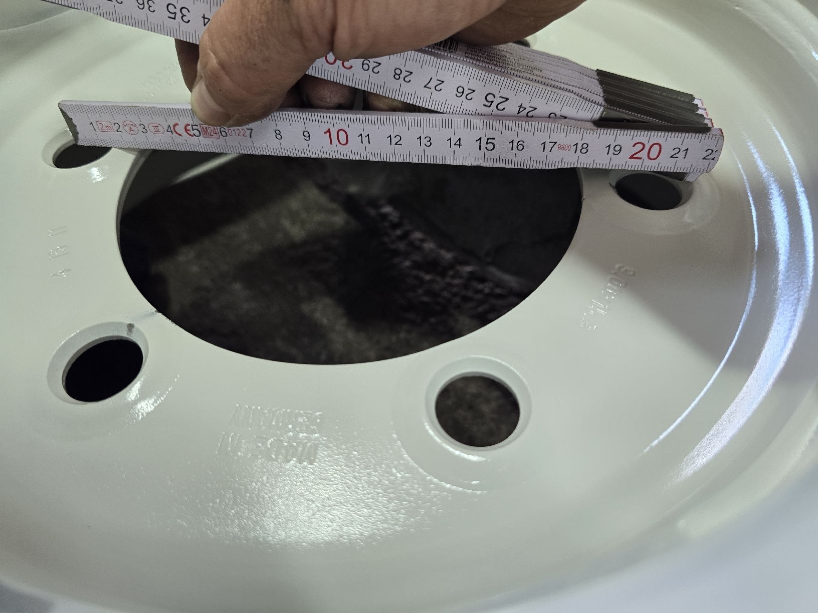 Bührer Traktoren: Felgen zu Bührer oder Diverse – Gebraucht aus Muri AG von PM19 7
