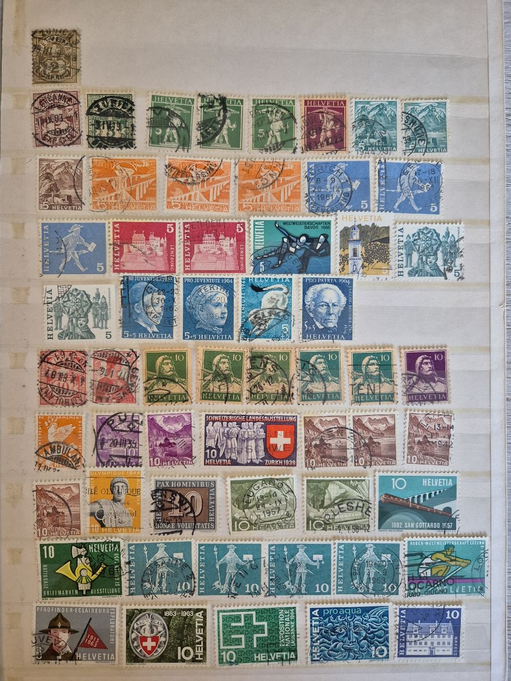 Tutti i francobolli: 3 Briefmarkenalben + div. Einzelmarken CH/Int. – Usato da Adliswil venduto da Stardust11 1