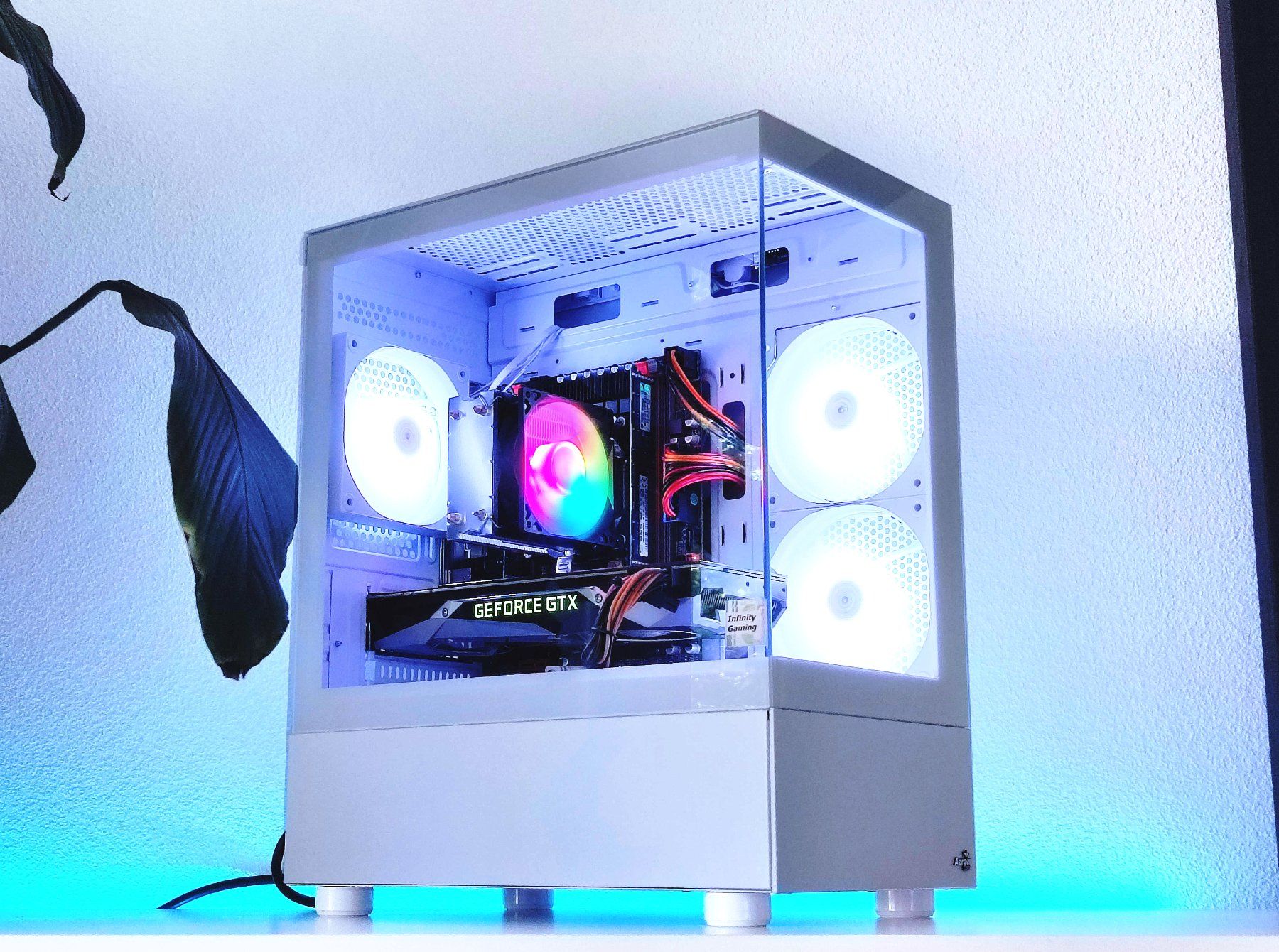 Nvidia PC: Nvidia Edition/ 10Core 32GB 1TB Gaming & Streaming PC/ White – Nuovo e nell'imballaggio originale da Altdorf UR venduto da F_abio 2