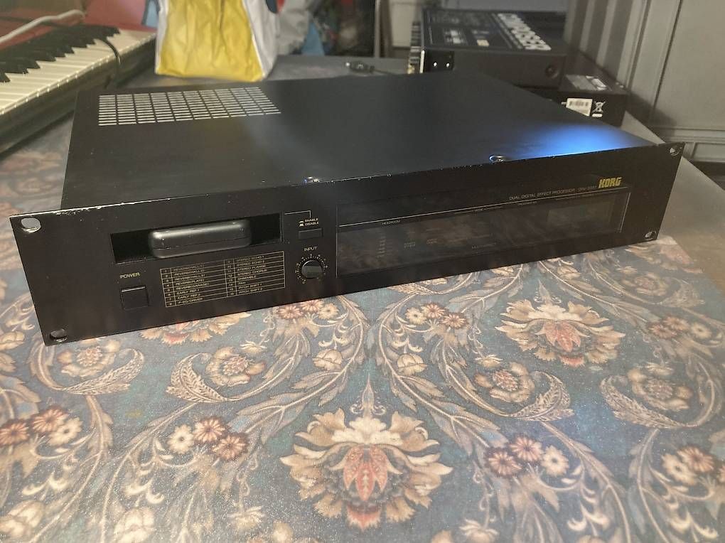 Strumenti musicali: Korg DRV-3000 Reverb – Usato da Montreux venduto da Florianto 1
