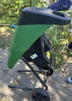 OKAY Elektro-Messerhäcksler / Gartenhäcksler