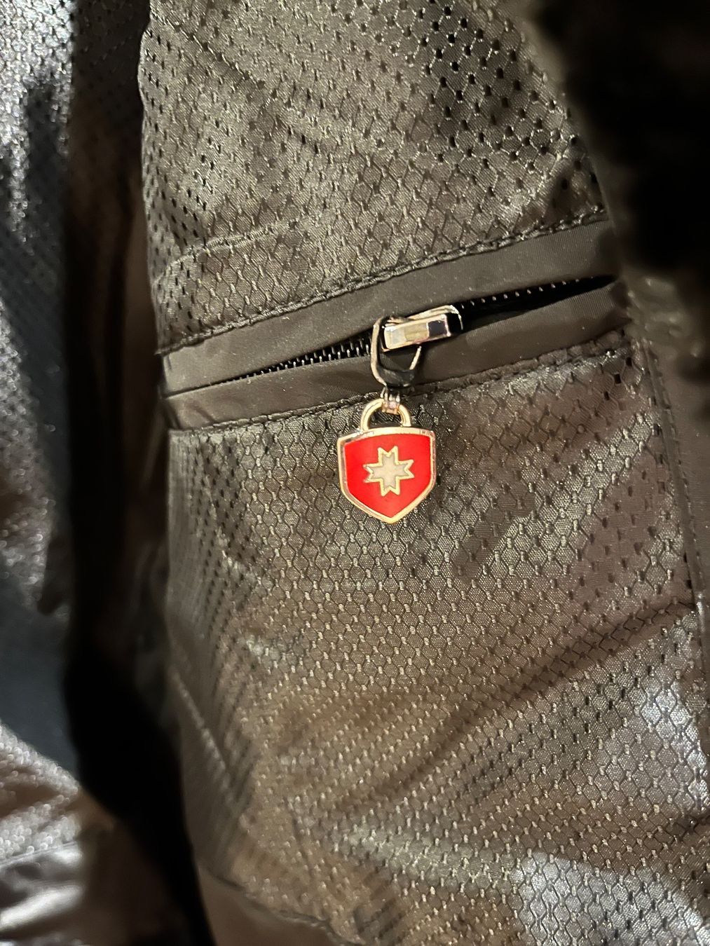 Wellensteyn Giacche: Wellensteyn Daunenjacke schwarz – Usato da Pratteln venduto da Daily88 6