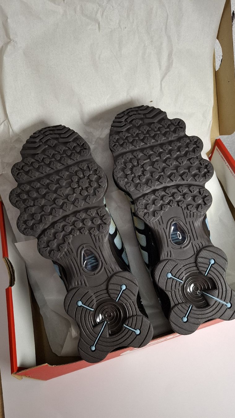 Nike Scarpe da uomo: Nike Shox Neuves – Nuovo e nell'imballaggio originale da Le Landeron venduto da rue_k9kg 5