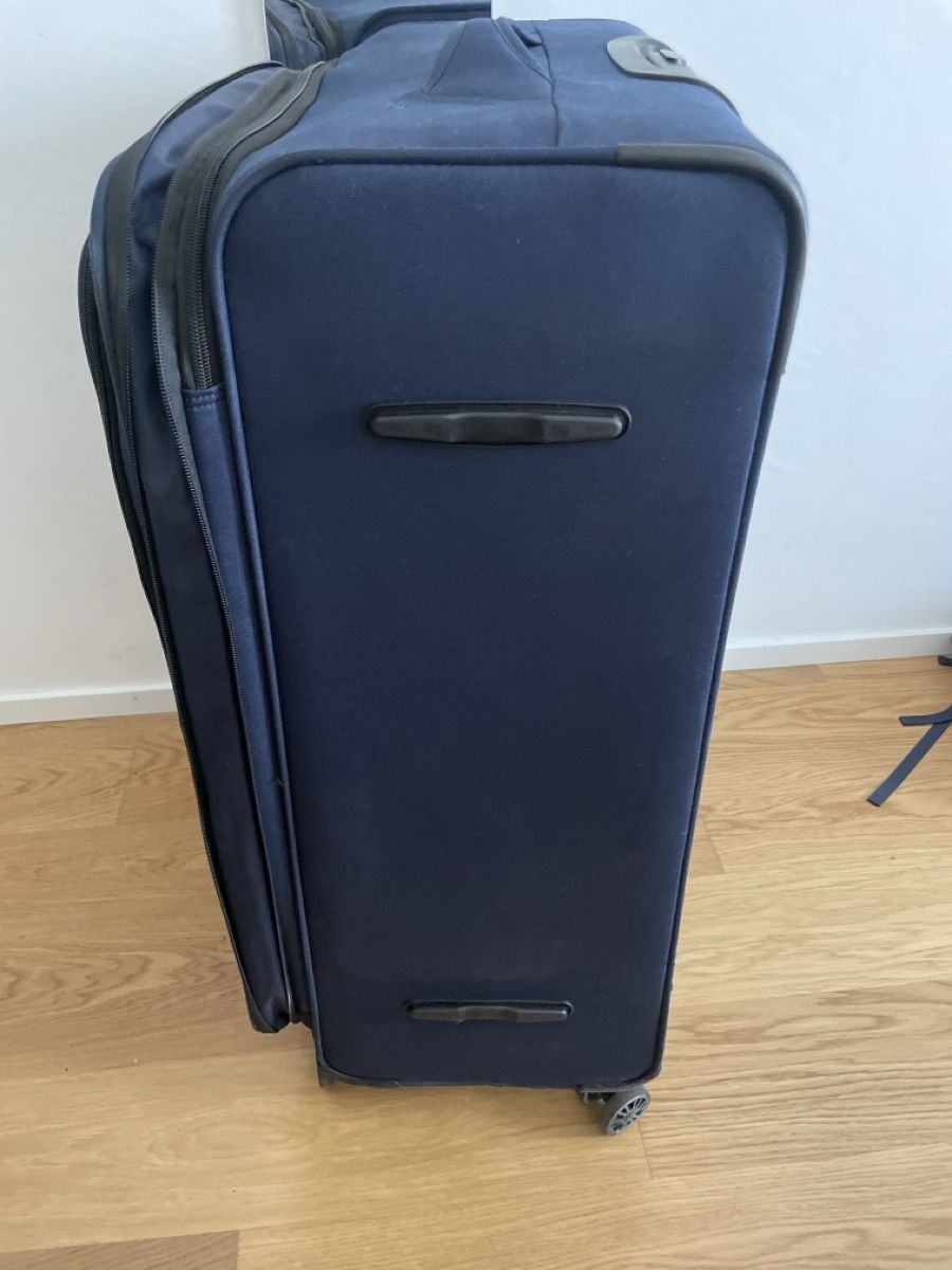 Delsey Reisekoffer: Delsey Suitcase Blue Large expandable – Gebraucht aus Zürich von mos_8jbz 2