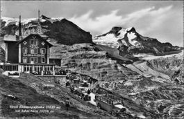 Klausenpass // Postauto Oldtimer 1949